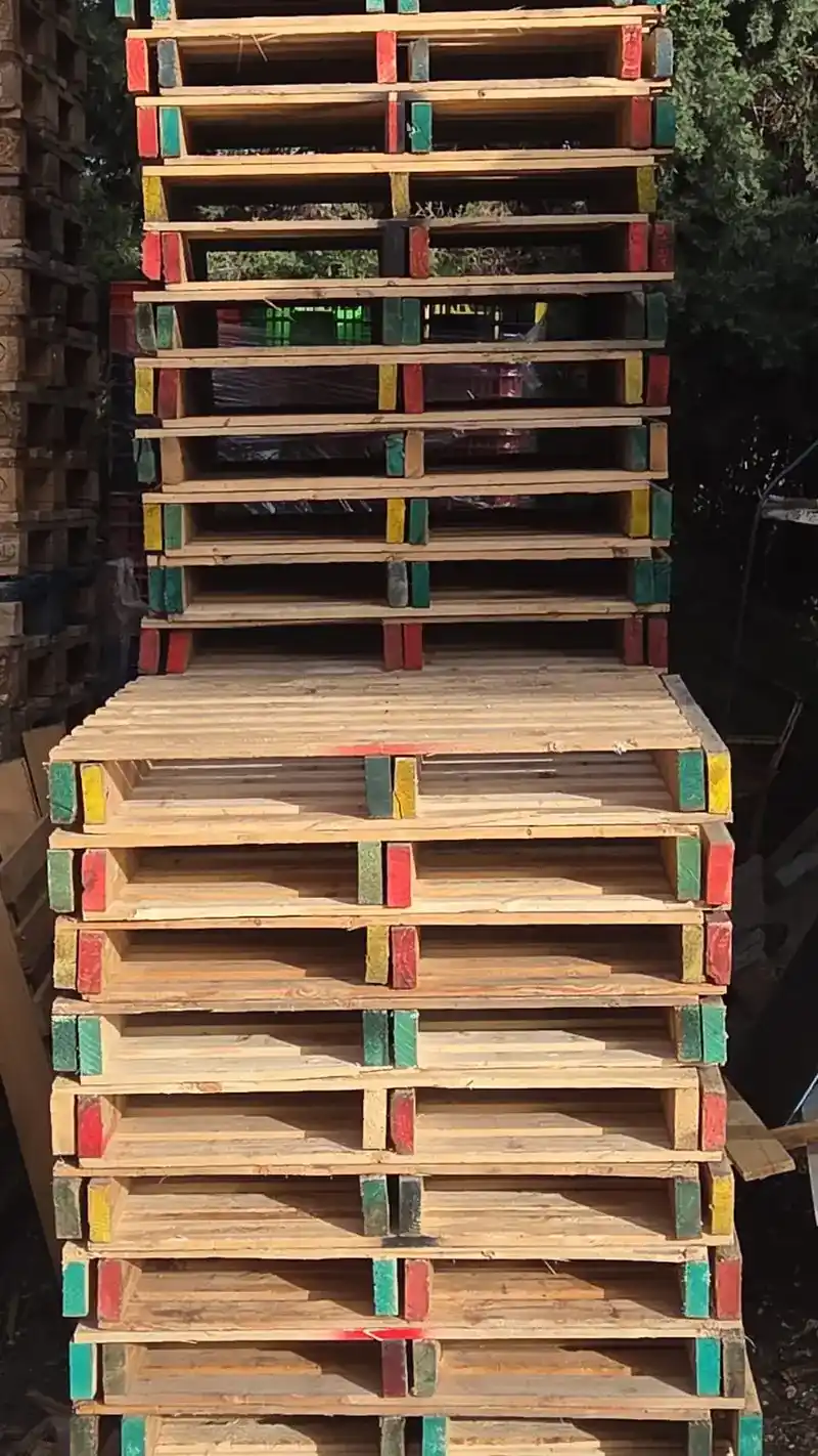 משטח קורות במידות 100x110 ס"מ - א. סרף ייצור ושיווק משטחי עץ