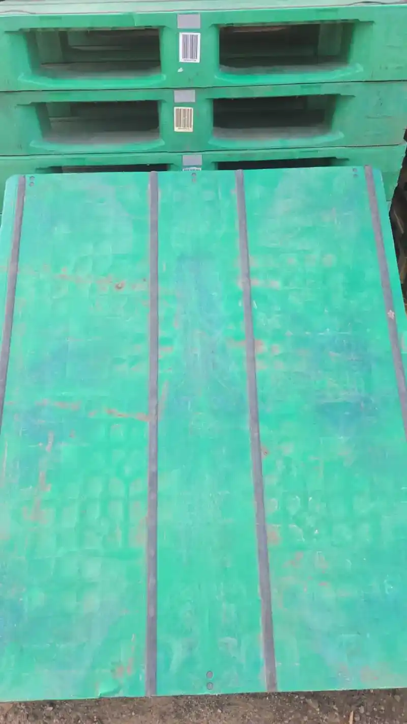 משטח פלסטיק - חזק במיוחד במידות 100x120 ס"מ - א. סרף ייצור ושיווק משטחי עץ